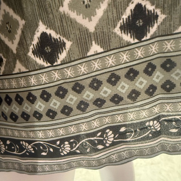 Green Patterned Women's Jacket - Picture 5 of 5